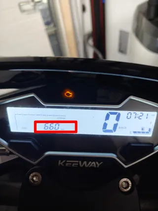 Moto Keeway Fact Evo 50X Negra/Amarilla