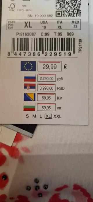 Camiseta Cortefiel Talla XL Estampado Floral