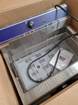 VERTES Freidora Acero Inoxidable 28L, 4500W