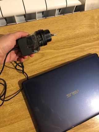 Asus E203M Vivobook Portátil