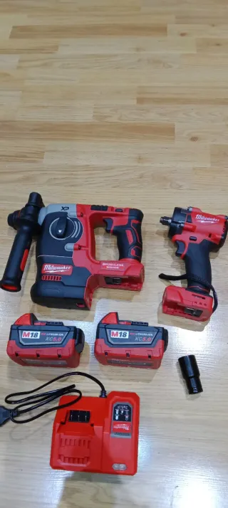 Taladro Percutor + Atornillador Impacto