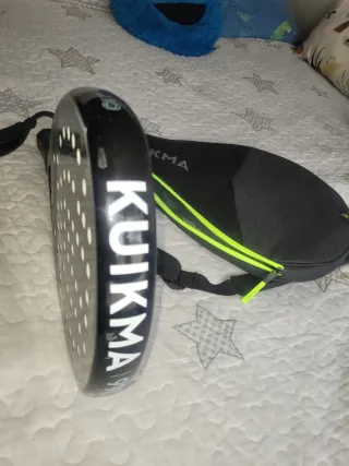 Pala de pádel Kuikma 990 Power + funda