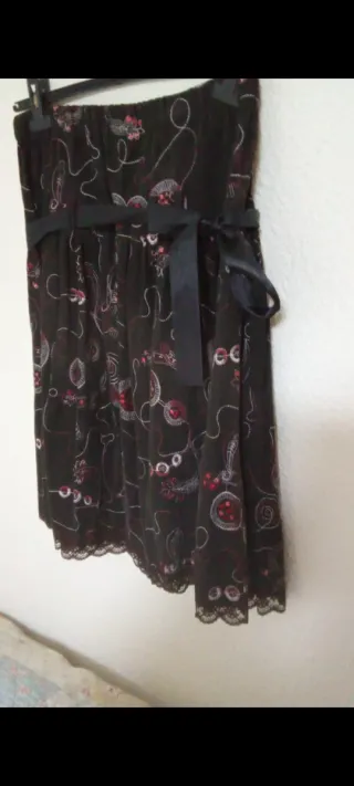 Minifalda marrón con lentejuelas. Talla L-XL