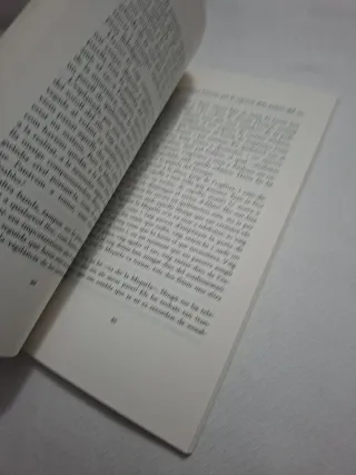 HEM NEDAT A L'ESTANY AMB LLUNA PLENA (Catalan E...