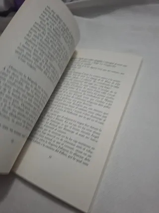 HEM NEDAT A L'ESTANY AMB LLUNA PLENA (Catalan E...