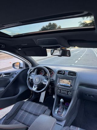 Volkswagen Golf 2010