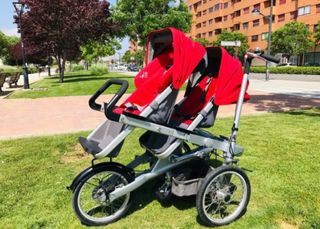 Bicicleta TAGA para gemelos o dos niños.