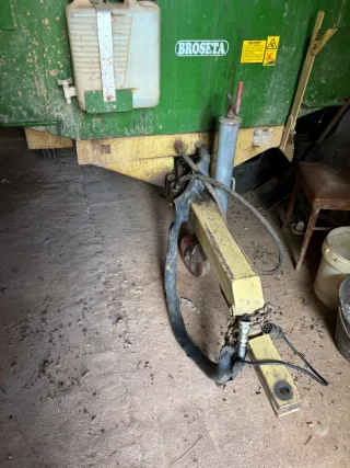 Remolque tractor tipo bañera