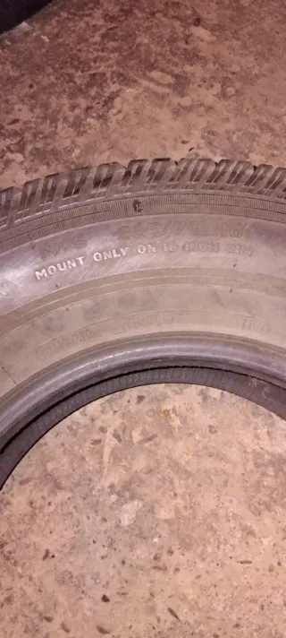 Neumático Discoverer