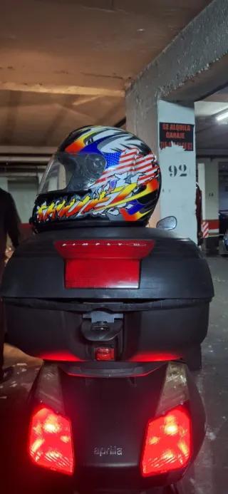 PEUGEOT 307 SW HDI 110 + APRILIA ARRECIFE 125cc.3