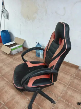 Silla Gamer Negra y Naranja