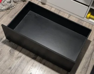 Cajones de madera para almacenaje con ruedas