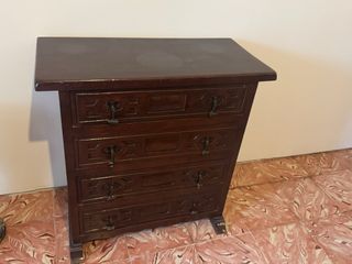 Cajonera de madera maciza