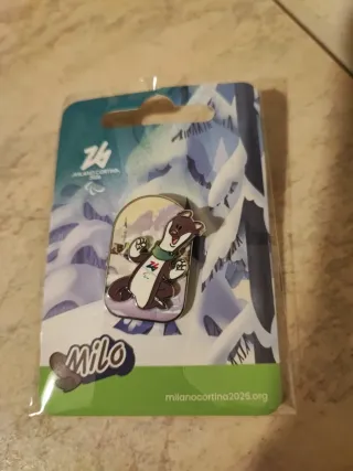 Spilla Milo Milano Cortina 2026