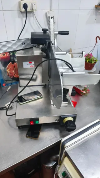 Traspaso : Carnicería Charcutería