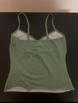 Top verde Y2K con estampado floral