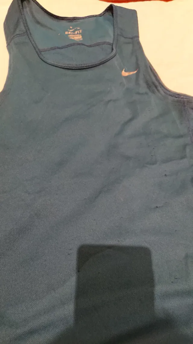 Pack 2 Camisetas Tirantes Nike y Reebok Talla M