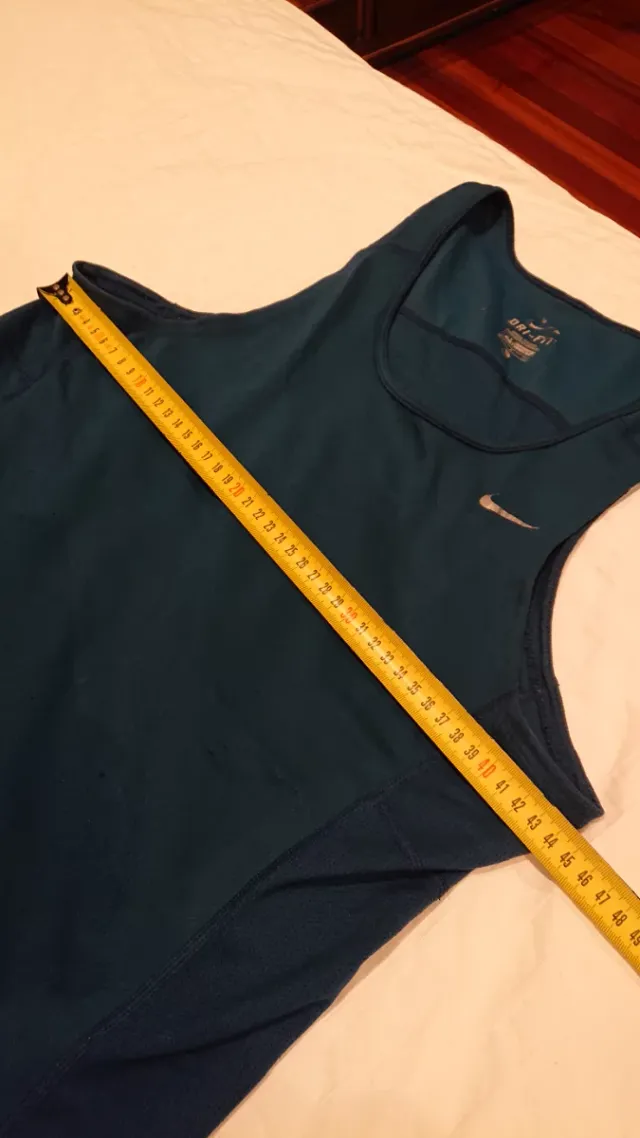 Pack 2 Camisetas Tirantes Nike y Reebok Talla M