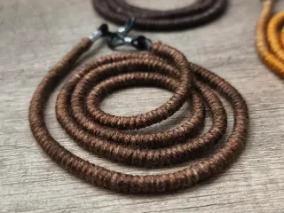 Cordino per occhiali sfumature marrone