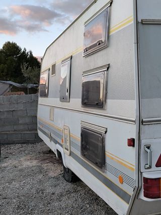 Caravana Roller Class 3 ambientes,sin humedades,