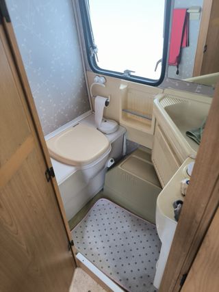 Caravana Roller Class 3 ambientes,sin humedades,