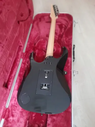 Guitarra Eléctrica Negra