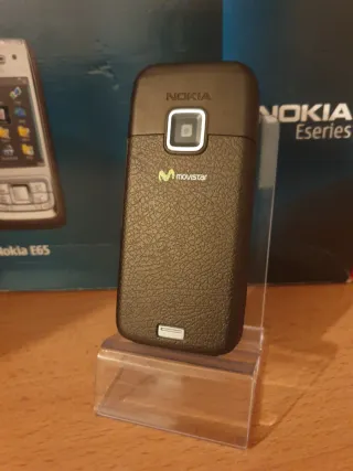 Nokia E65 Plata y Negro