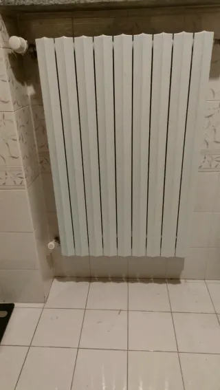 Termosifoni bianchi in ghisa