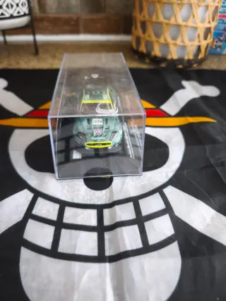 Aston Martin Racing 009