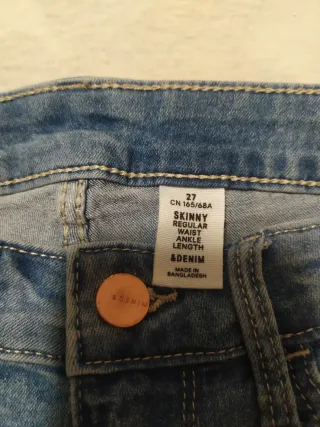 ​Jeans Skinny H&M (&Denim)- Talla S- Talle Regular