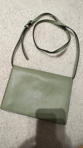 Bolso verde Parfois efecto piel