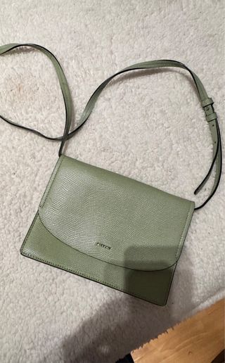 Bolso verde Parfois efecto piel