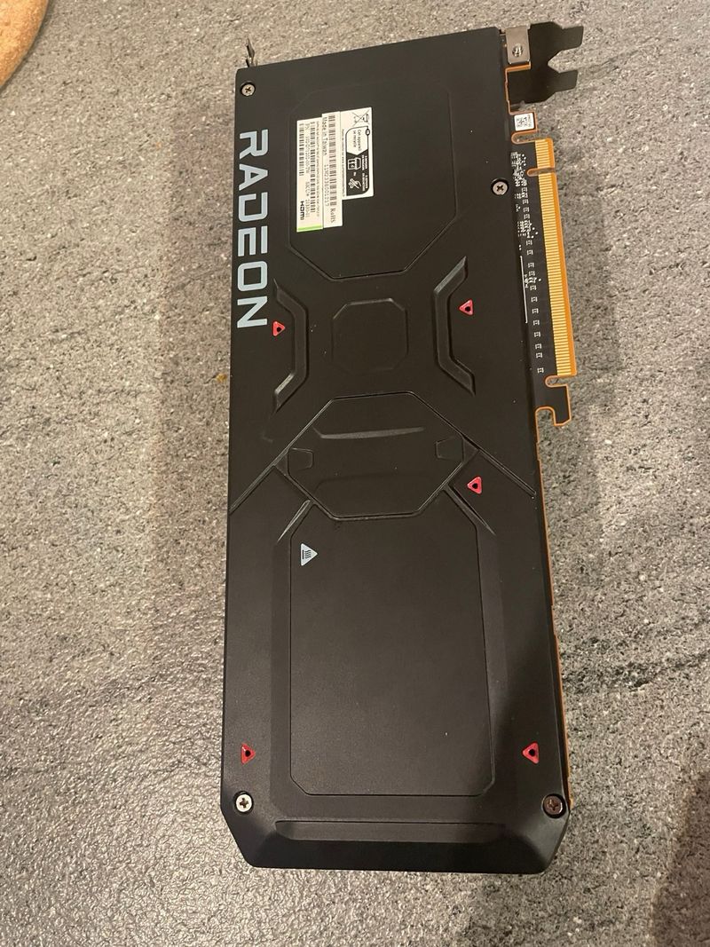 Radeon RX 7800 XT 16GB afbeelding 4