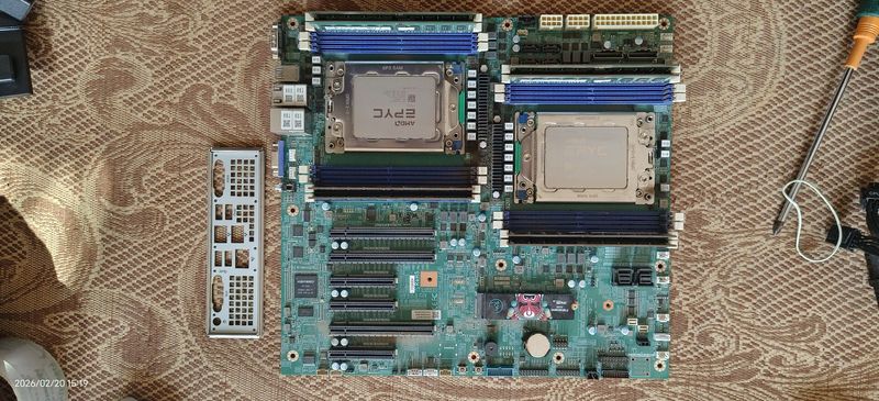 Placa base servidor TTY T1DEEP Dual Socket SP3