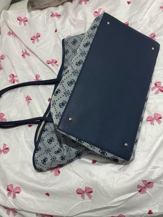 Bolso Tote Guess Neda Large azul denim