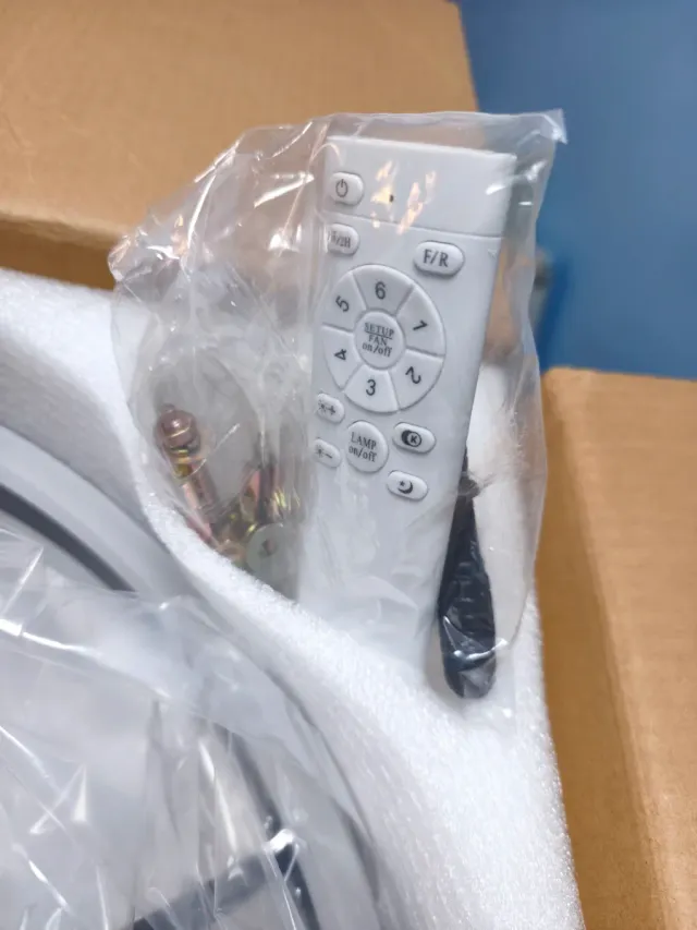 Ventilador Techo LED con control remoto