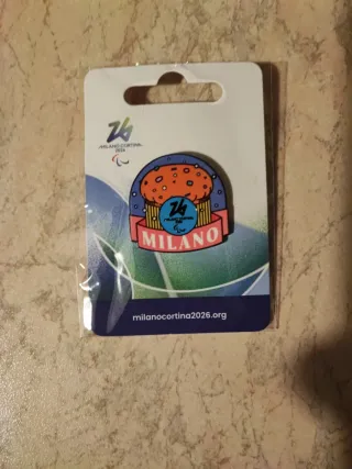 Spilla Olimpiadi Milano Cortina 2026 Panettone