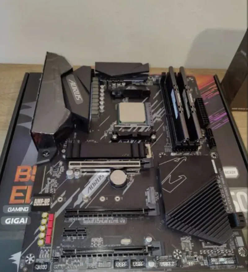 Ryzen 7 5800X + Placa B550 + RAM afbeelding 3