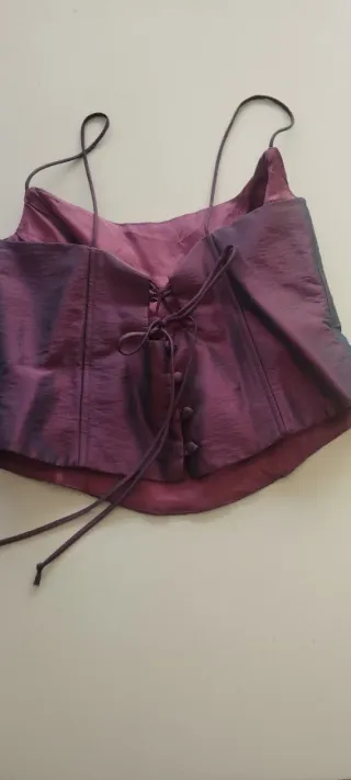 Corpiño de tirantes satinado morado