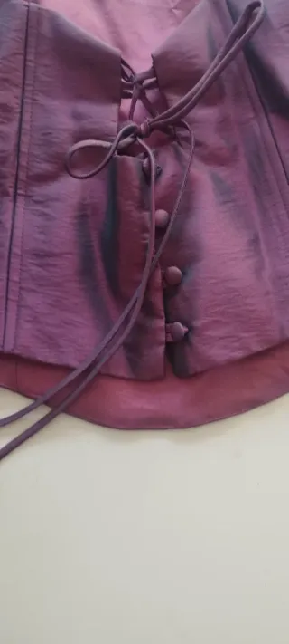 Corpiño de tirantes satinado morado