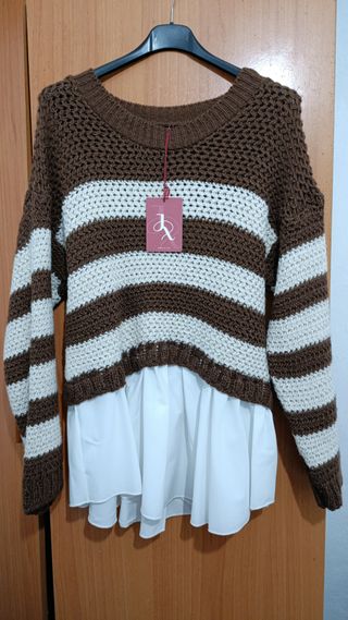 Jersey de punto marrón y blanco