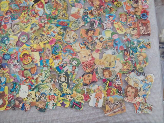 Lote 632 Cromos Troquelados para Jugar