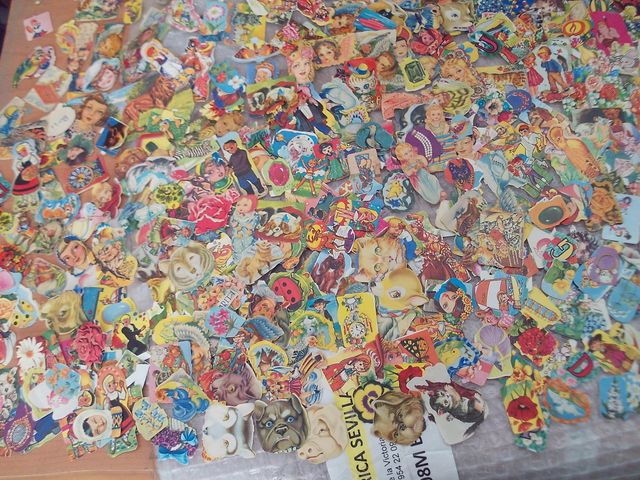 Lote 632 Cromos Troquelados para Jugar