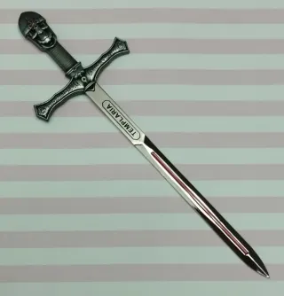 NOVEDAD! ABRECARTAS ESPADA "CALAVERA TEMPLARIA"