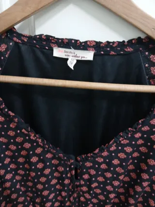 Vestido Bershka estampado flores M