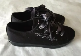 Zapatillas Tommy Hilfiger Negras