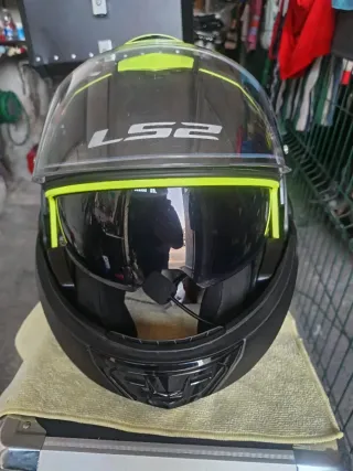 Casco Moto LS2 Negro y Amarillo