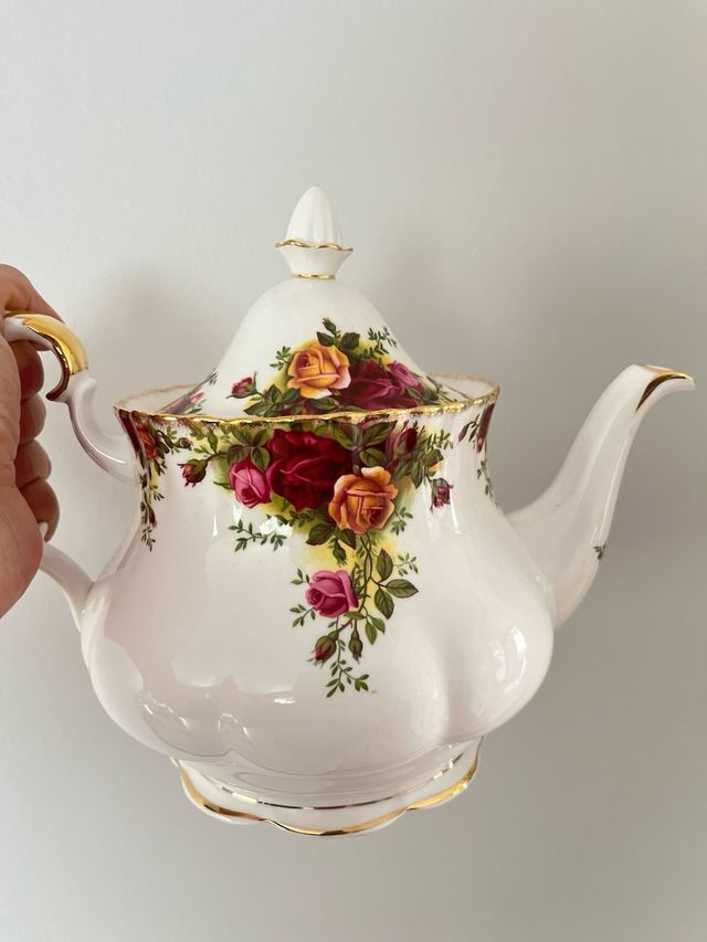 Tetera vintage Royal Albert Old Country Roses