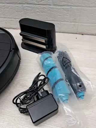 Cecotec Robot Aspirador y Fregasuelos Conga 3890