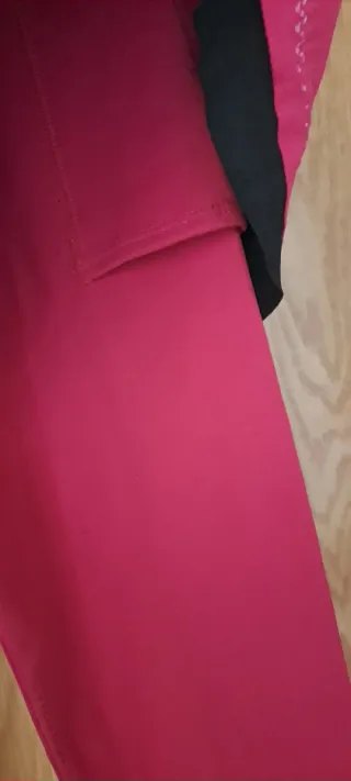 Falda pantalón Naffta rosa y negra